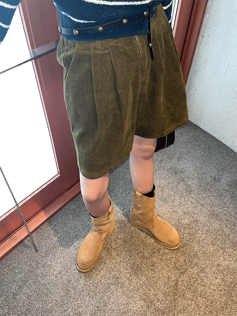 soft coduroy shorts